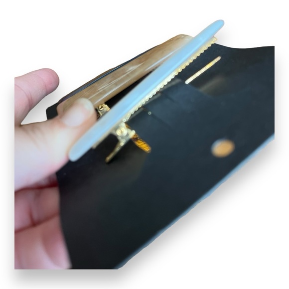 Free Press Nordstrom Hair Clip Accessories Set of 3 Marbled Peach, White, Blue - Picture 3 of 6